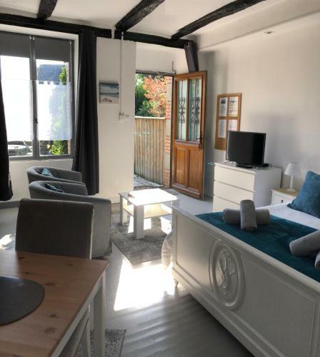 Bed & Breakfast Maison De Vacances A Brambuan