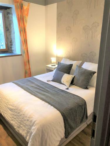 Bed & Breakfast Maison De Vacances A Brambuan