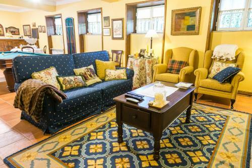 Hostal Charming Antas House