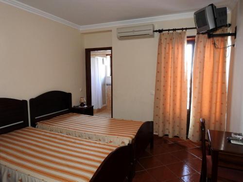 Hostal Aqui Jardim