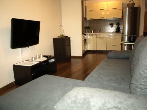 Quiet Apartments Je?yce