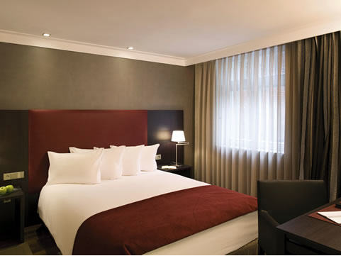 Hotel NH Poznan