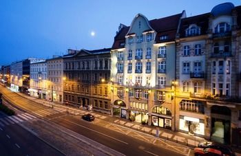 Hotel NH Poznan
