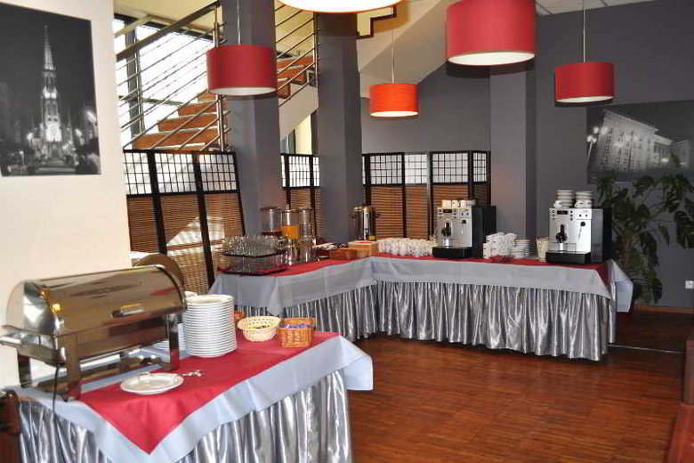System Premium Katowice Hotel