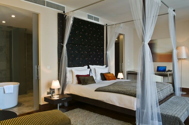 Mamaison All Suites Spa Hotel Pokrovka