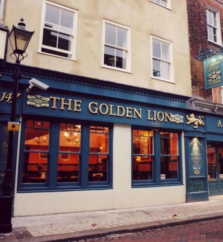 Hotel The Golden Lion Wetherspoon