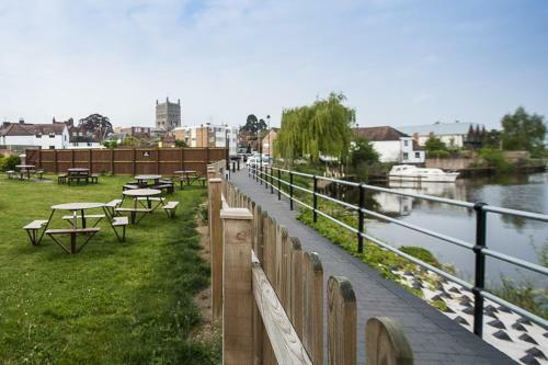 Hotel The Royal Hop Pole