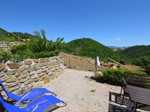 Mountain View Apartment In Pergola With Pool