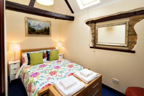 River Nene Cottages