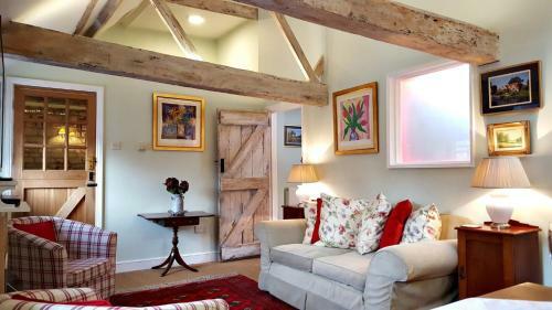 River Nene Cottages