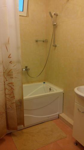 Apartment Sverdlova 76a/1
