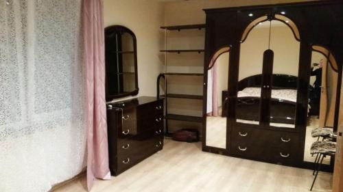 Apartment Sverdlova 76a/1