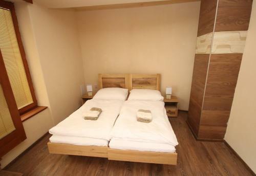 Hostal Guest House K�llai