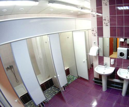 123 Hostel