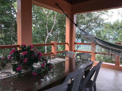Hostal Villa Cayo
