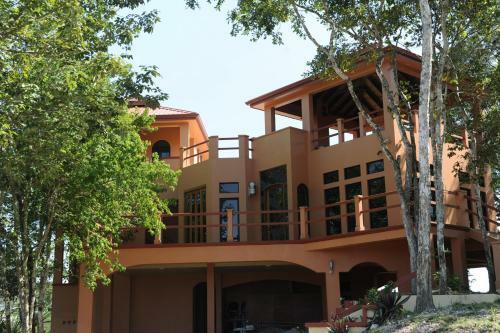 Hostal Villa Cayo