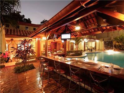 Hotel Iguana Verde