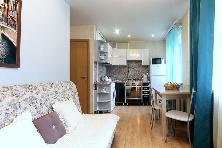Apartment Volodarskogo 59