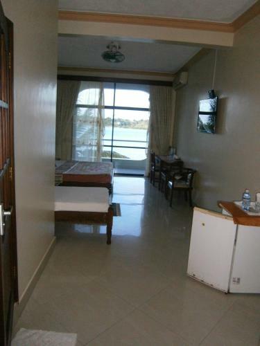 Bed & Breakfast Tudor Water Sports Hotel