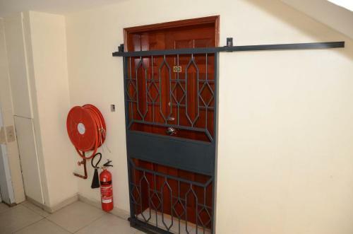Upperhill Blueberry Hotel