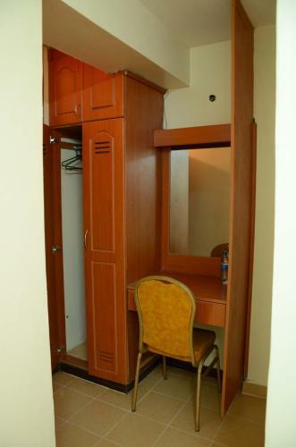 Upperhill Blueberry Hotel