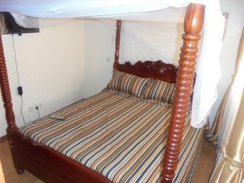 Upperhill Blueberry Hotel