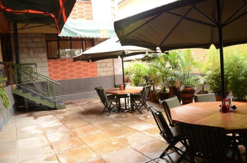 Upperhill Blueberry Hotel