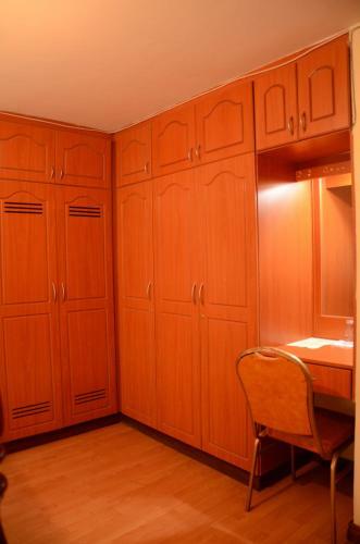Upperhill Blueberry Hotel