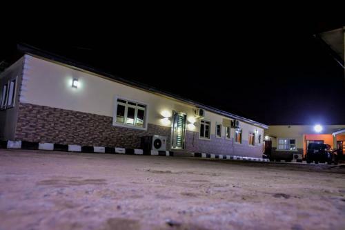 Hostal Power Mike Guest House