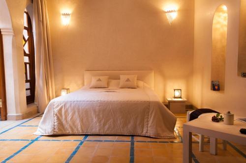 Hostal Riad Tigmi Kenza