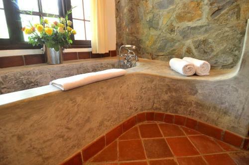 Hotel Rivertrees Country Inn