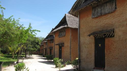 Hotel Kipepeo Beach And Village