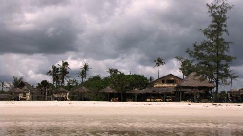 Hotel Kipepeo Beach And Village