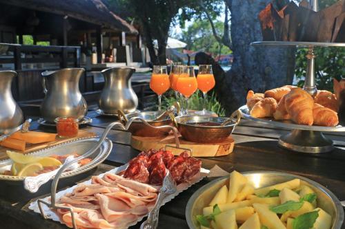 Royal Chundu River Lodge