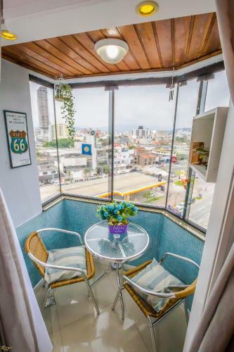 Apartamento Lindo Apto Central Com Garagem