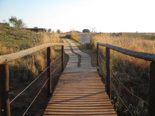 Maropeng Boutique Hotel