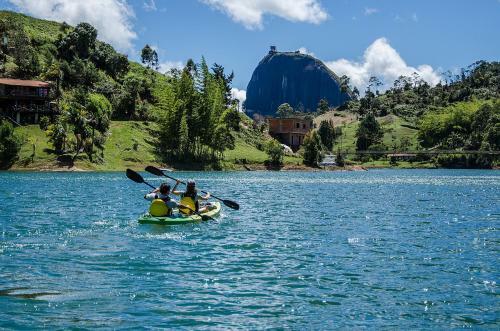 Hotel Santa Maria De Las Aguas Pe�ol