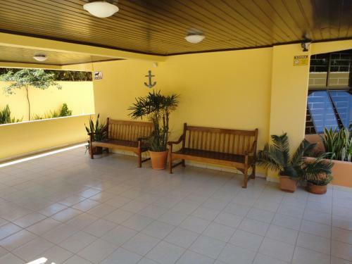 Hostal Regina Del Mare Residence