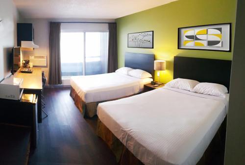Hotel Home Away Inn