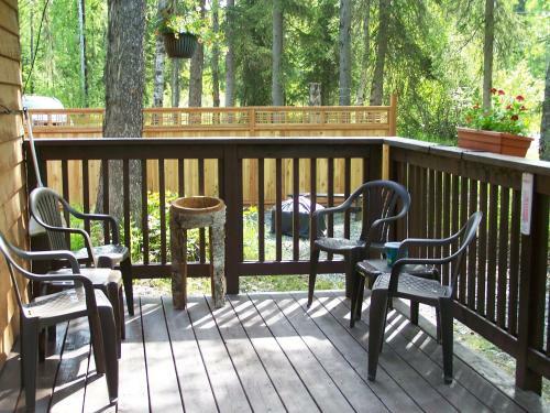Talkeetna Wolf Den Cabin