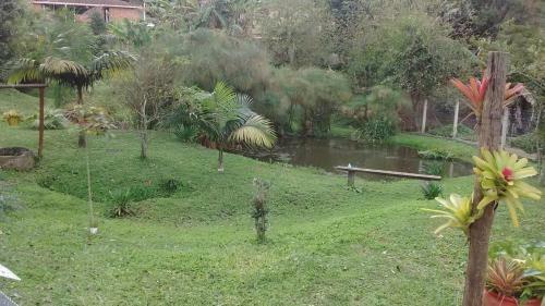 Hostal Pousada Recanto Dos Ipes