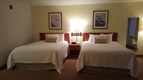 Oceanfront Lodge