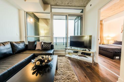 Apartamento Gladstone Suites - Toronto Central