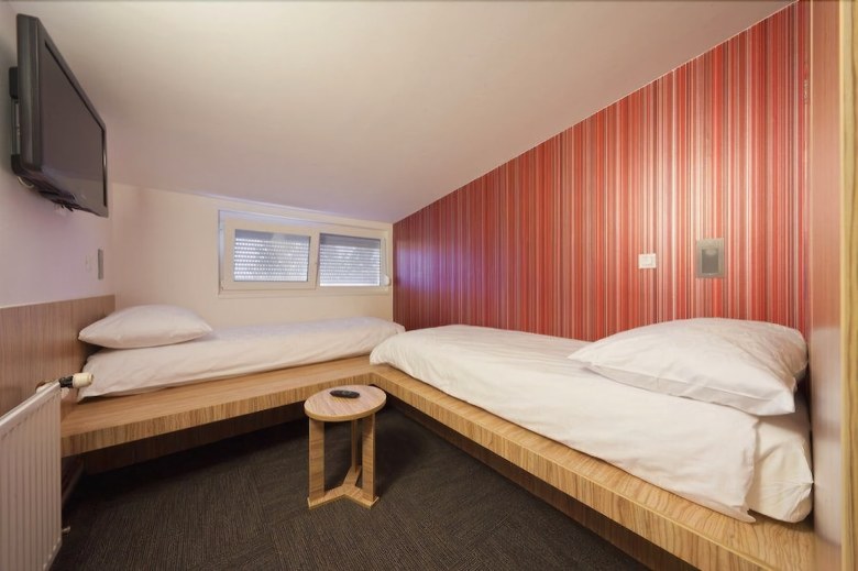 Bit Center Hotel