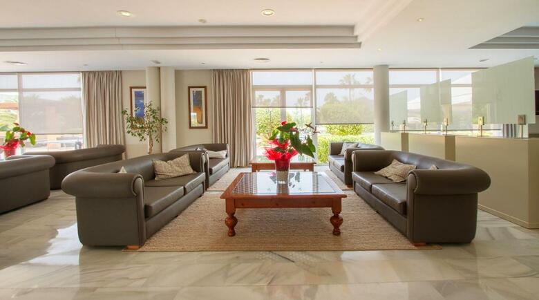 Hotel Garbi Cala Millor