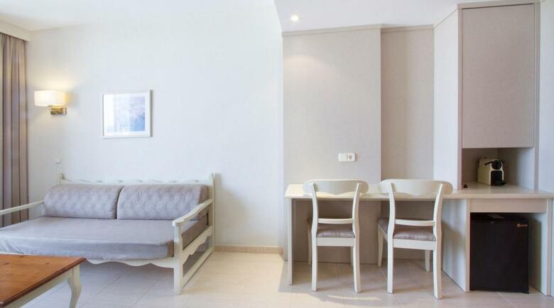 Hotel Garbi Cala Millor