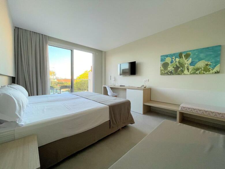 Hotel Garbi Cala Millor