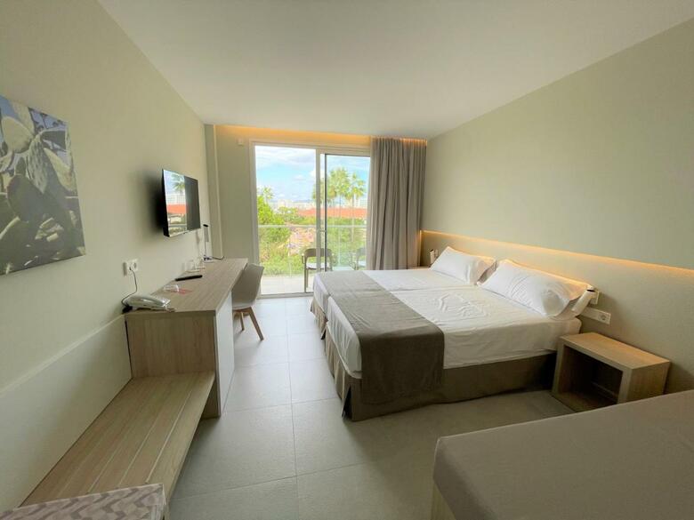 Hotel Garbi Cala Millor