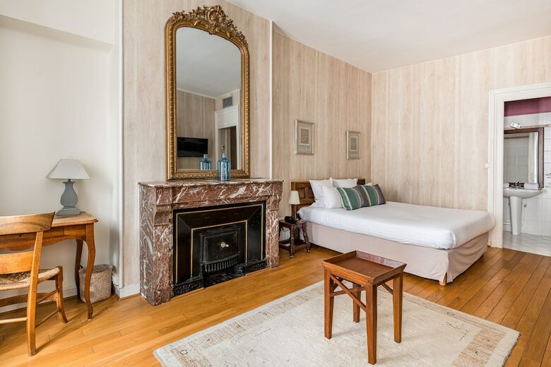 Hotel Globe Et Cecil