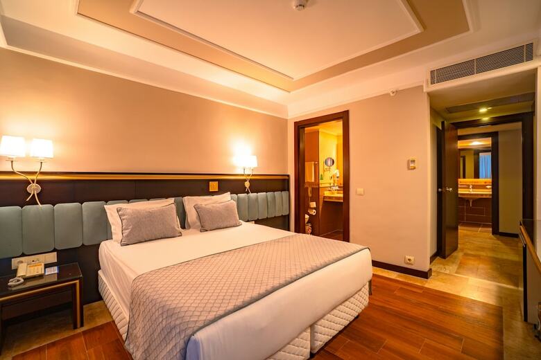 Hotel Royal Atlantis Resort And Spa